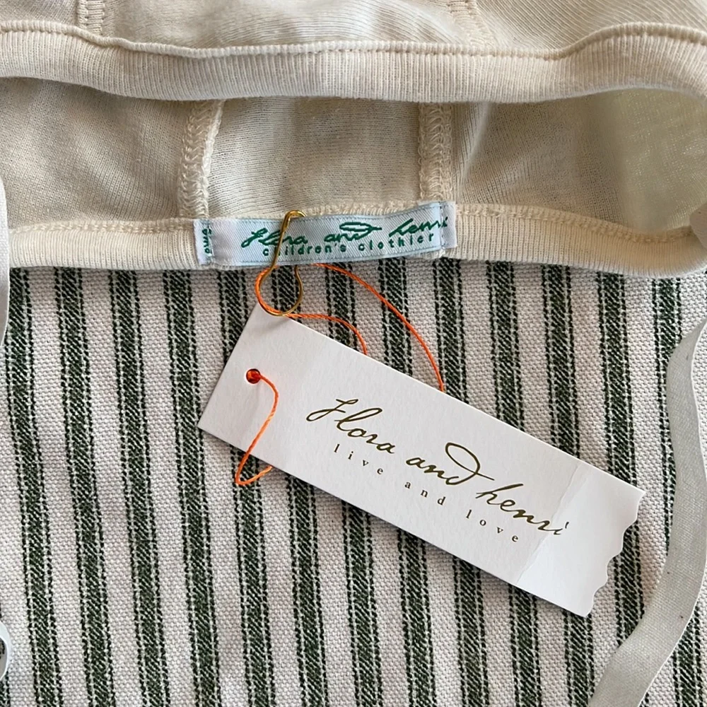 Flora and Henri baby cap - Picture 2 of 3